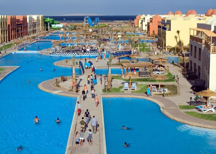 Titanic Beach - Families And Couples Only